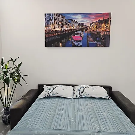 Apartman House Corsico